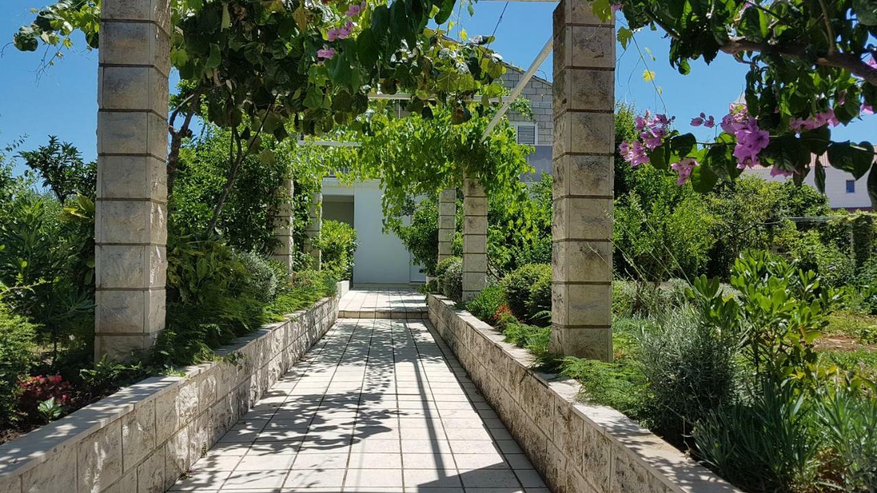 Apartman Lucija コルチュラ エクステリア 写真